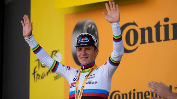 Remco Evenepoel absolviert intensives Training zur Vorbereitung auf die Tour de France.